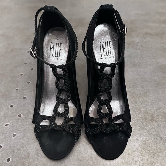 PELLE MODA BLACK SATIN HEELS W/ CRYSTALS - Picture 2 of 11